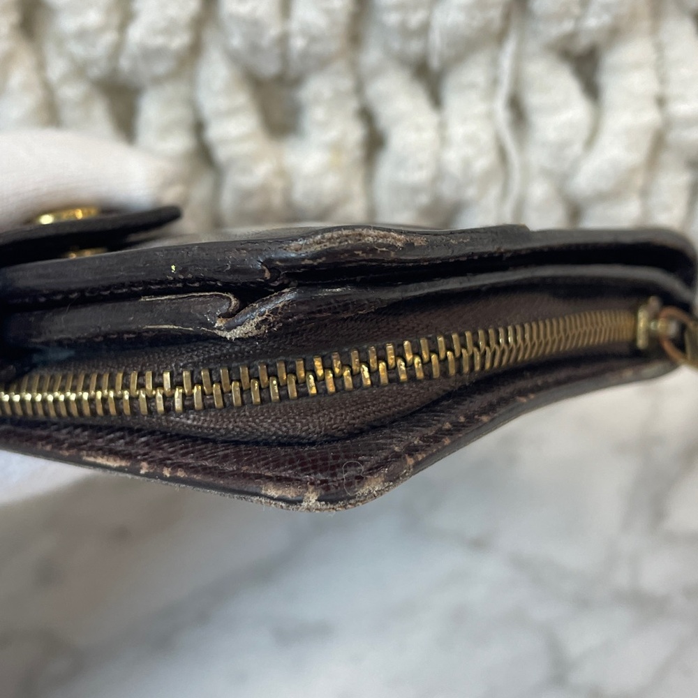 Louis Vuitton Damier Compact Wallet - Picture 5 of 11